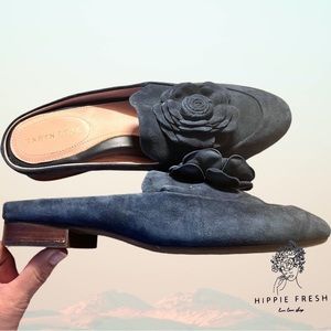 Taryn Rose Blythe Mule Navy Blue Suede Like New Size 7